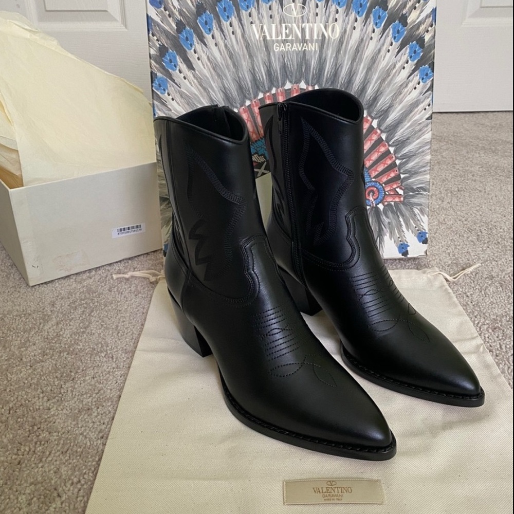 Valentino women’s TIMELESS STYLISH Western/ embroidered Black Leather Boots